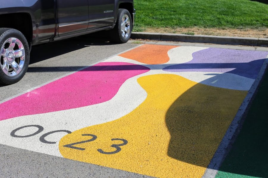 4. Another design that decorates the parking lot grounds of Timberline. 