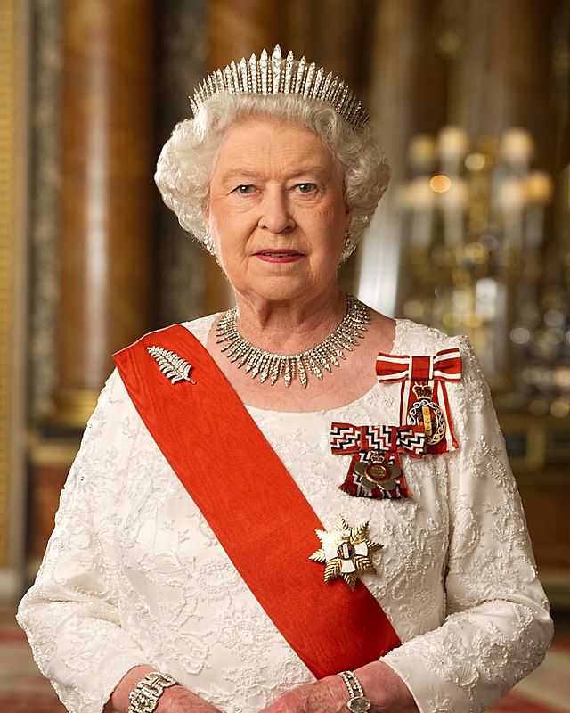 Queen+Elizabeths+portrait+for+her+Diamond+Jubilee+in+2012