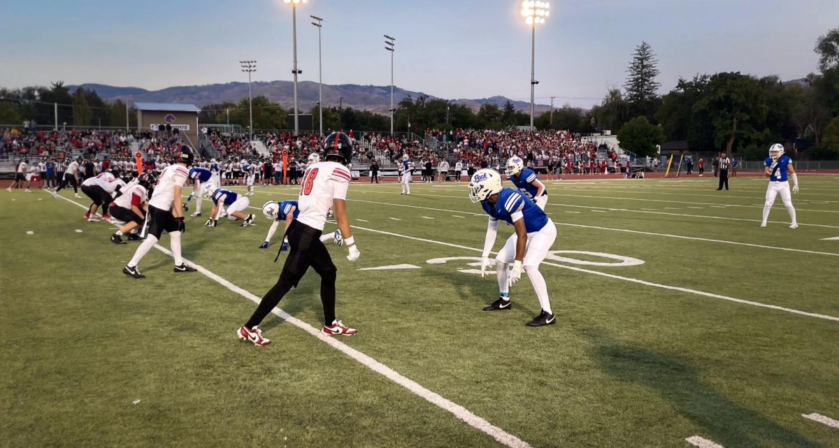 Jaden Das Lining Up Against Boise Receiver
