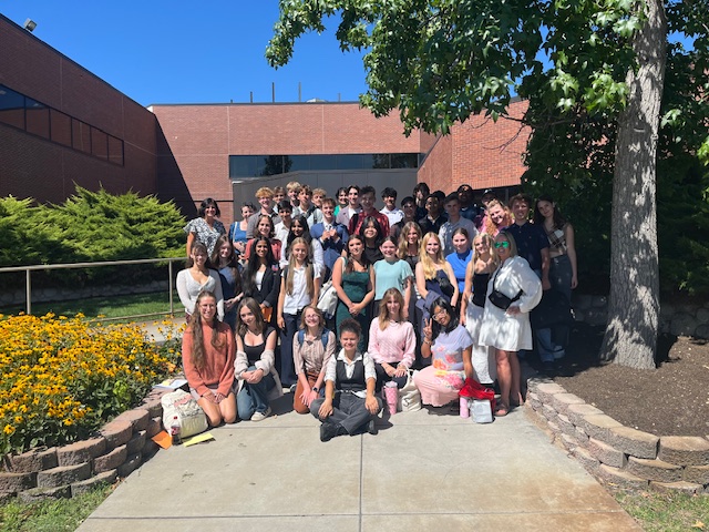 Picture of all of the student attendees of the Women's Rights Conference from Timberline High school 